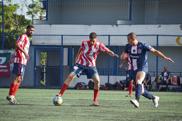 外的青年球 外的青年球